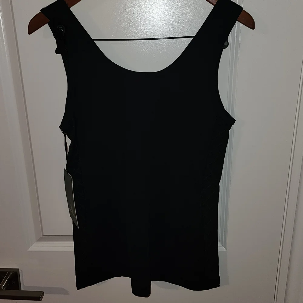 Reflex Workout Tanktop - Picture 3 of 3